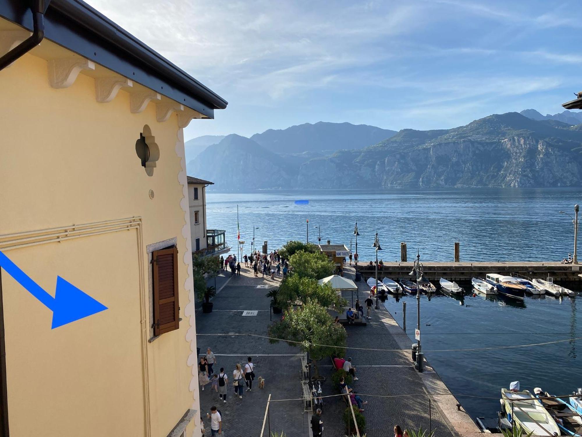Da Mario Superior Apartment Malcesine Bagian luar foto