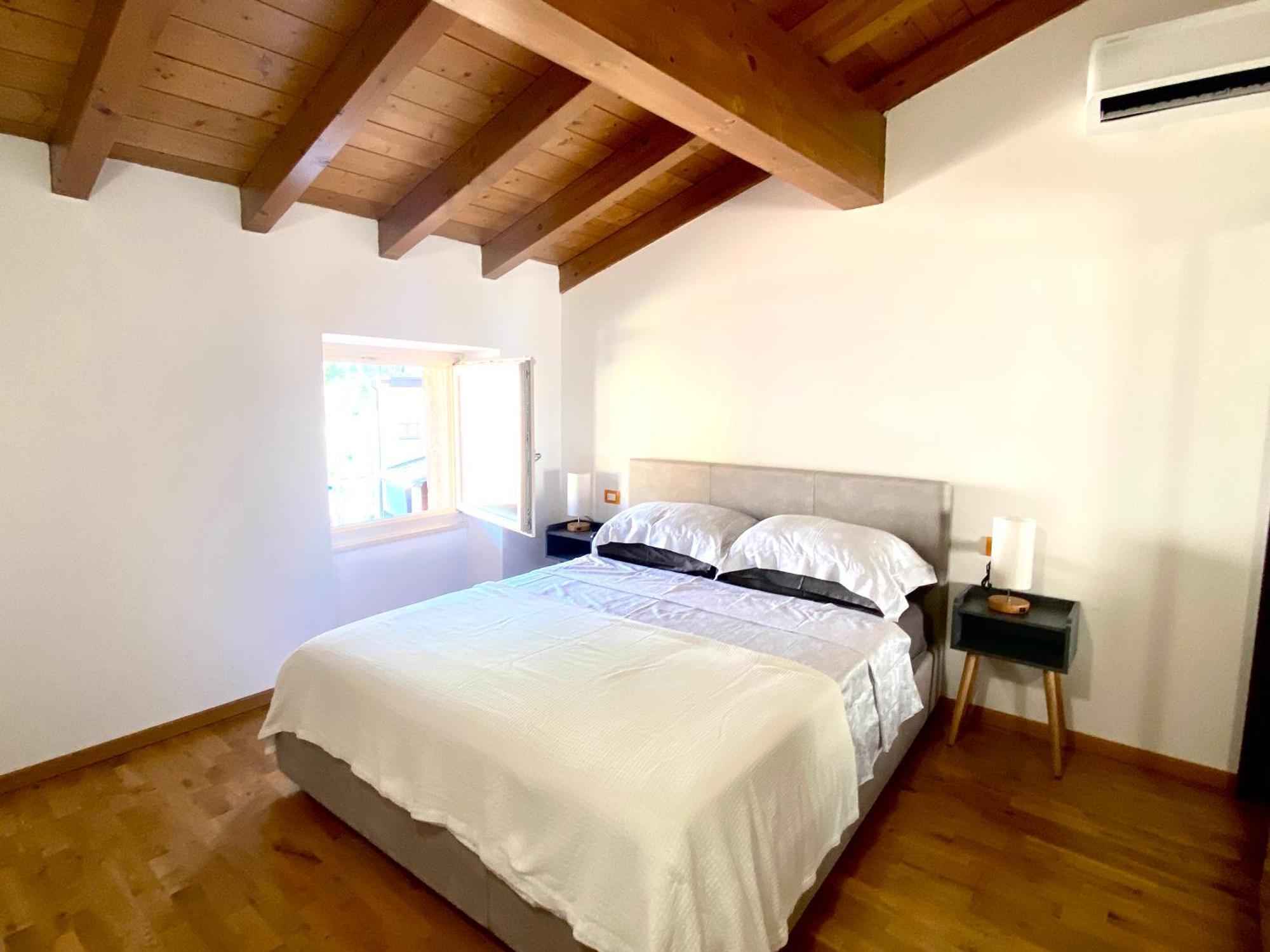 Da Mario Superior Apartment Malcesine Bagian luar foto